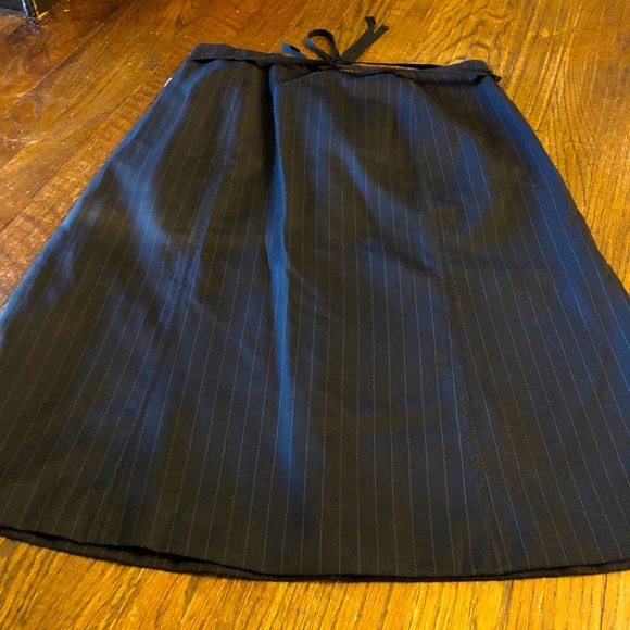 Size 6 J crew pinstripe skirt - Picture 1 of 4